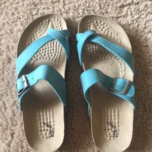 White Mountain Aqua sandals